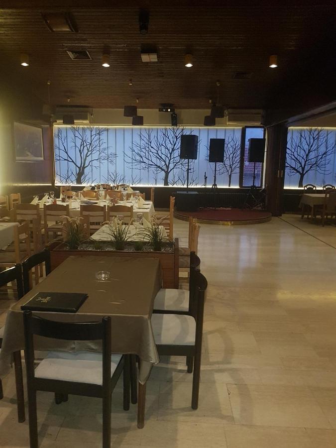 Hotel Sax Balkan Димитровград Экстерьер фото